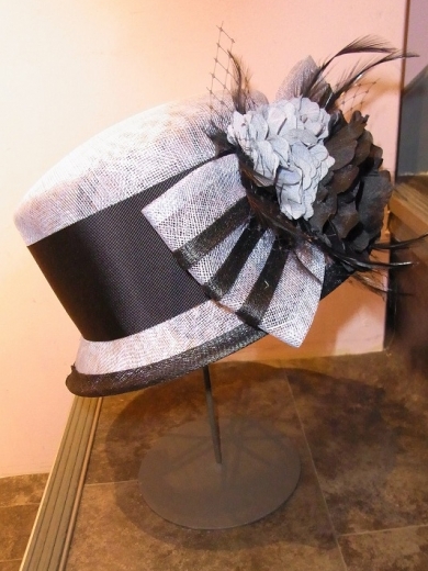 Display 33