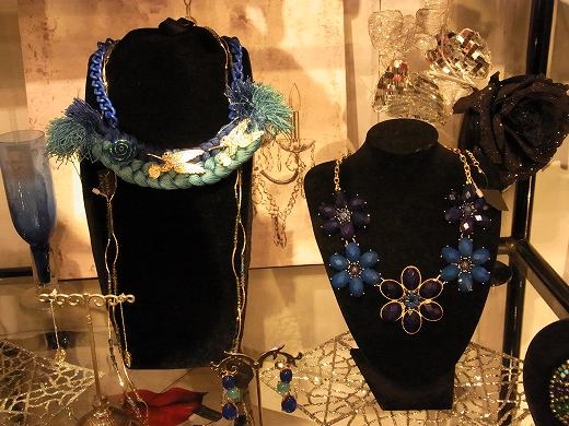 Display 5