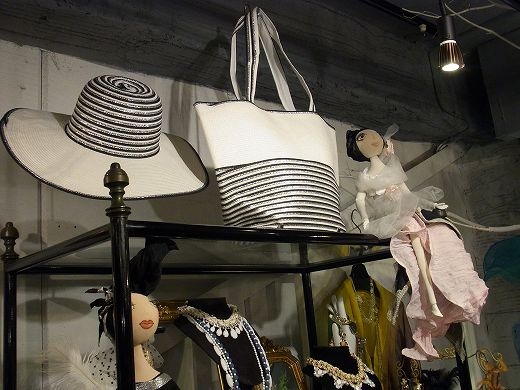 Display 3